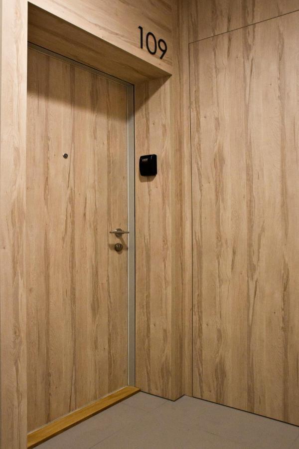 Cybernetyki 6B Serviced Accommodation Warsawa Bagian luar foto
